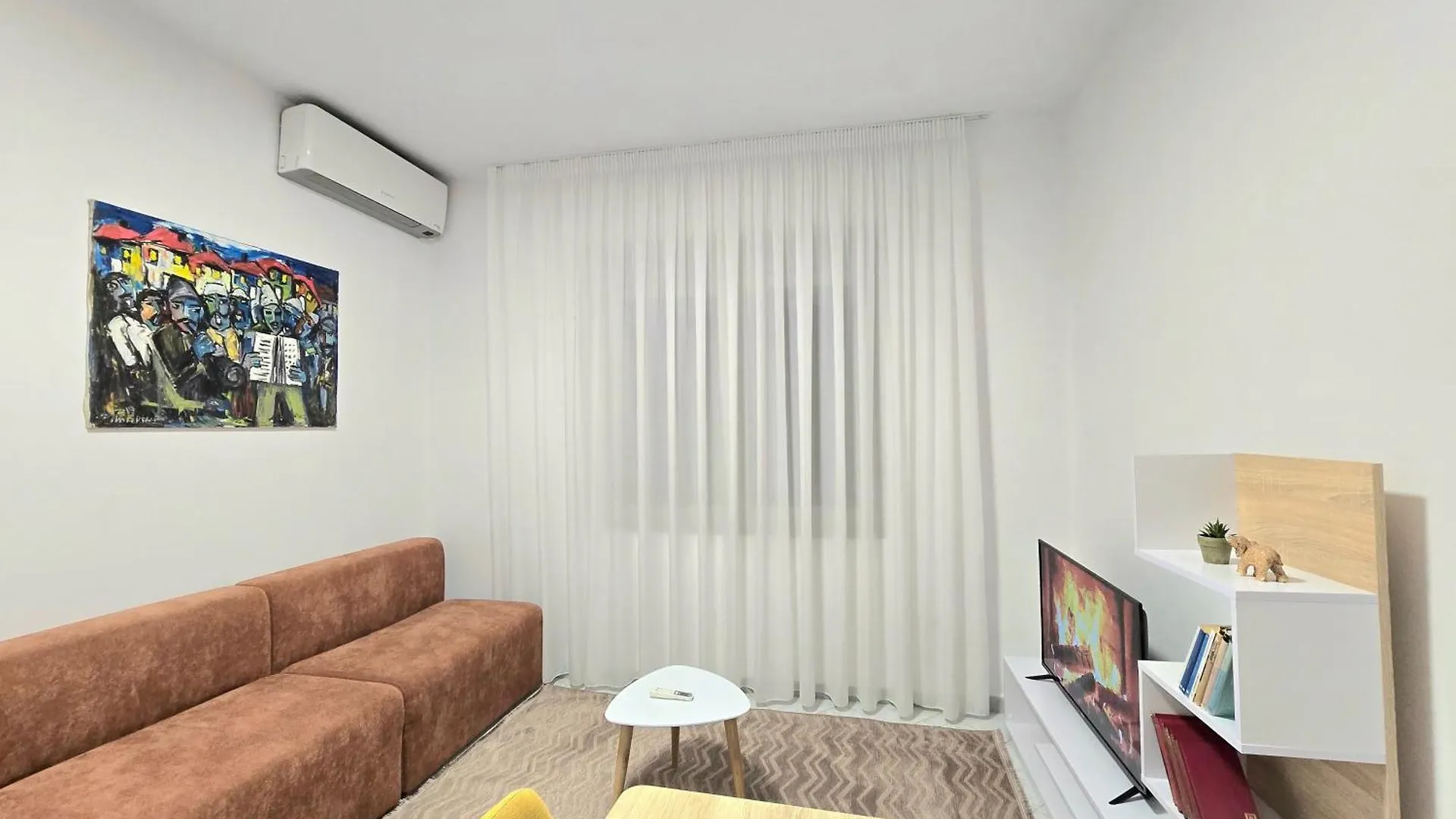 Apartment Rustic City Center Vibes Tirana