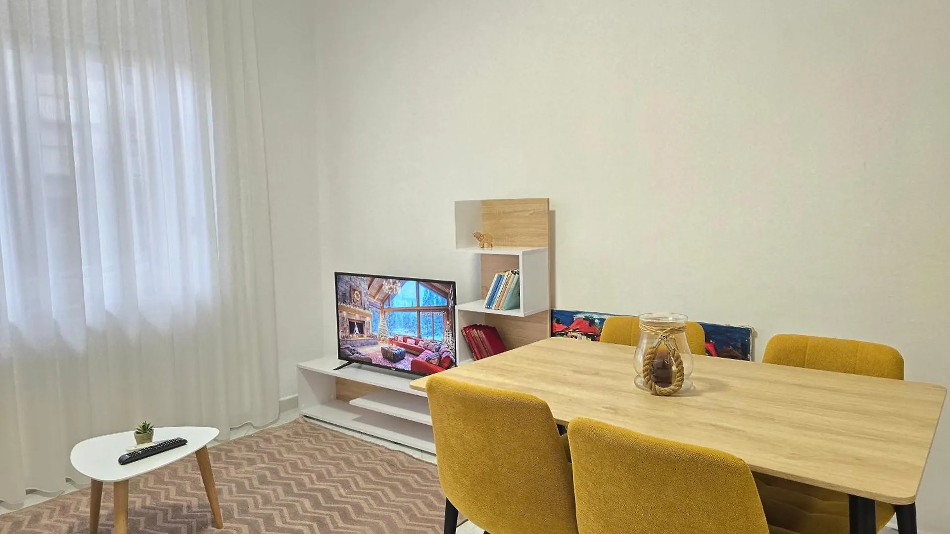 Rustic City Center Vibes Tirana Apartment